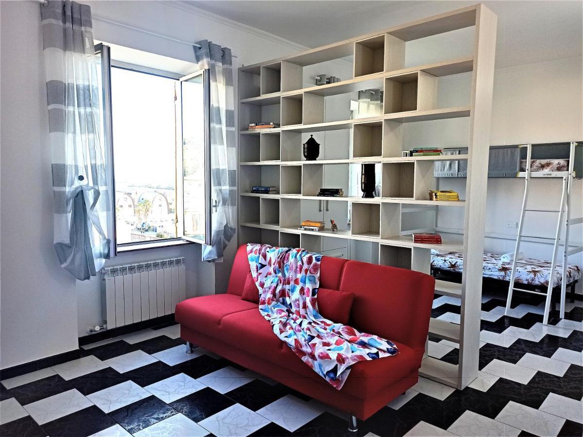 Casa Vacanza Laura Genoa Bagian luar foto