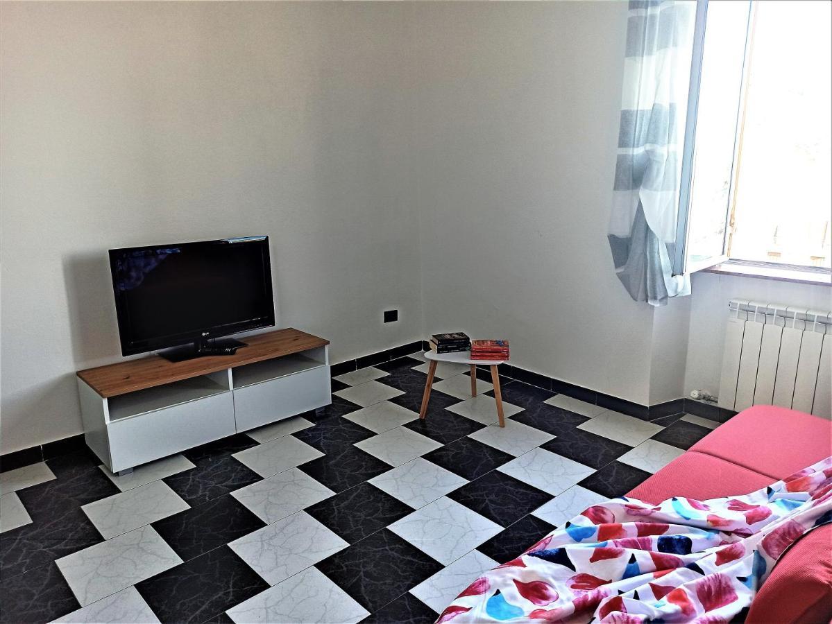 Casa Vacanza Laura Genoa Bagian luar foto