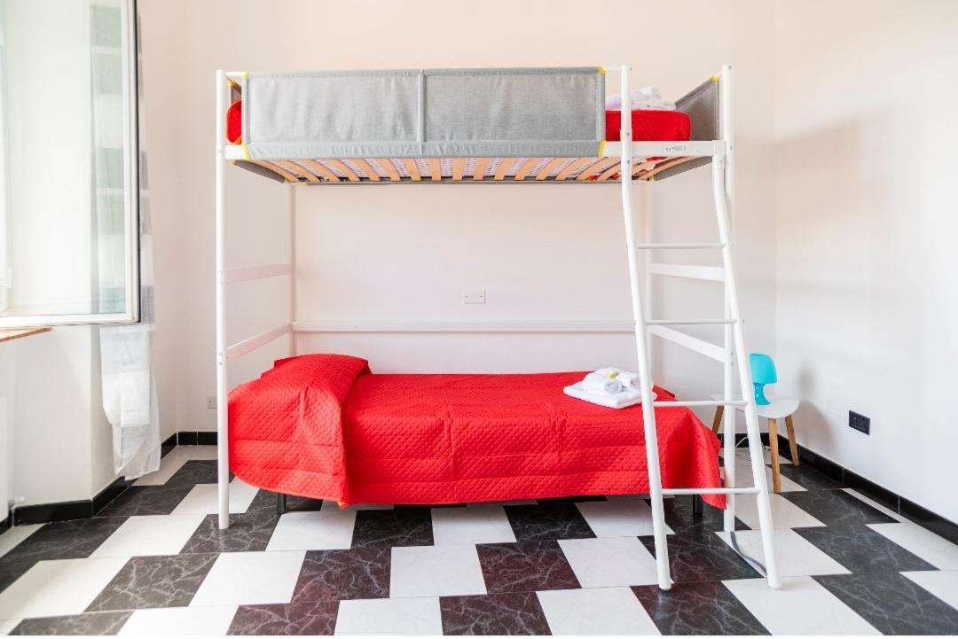 Casa Vacanza Laura Genoa Bagian luar foto